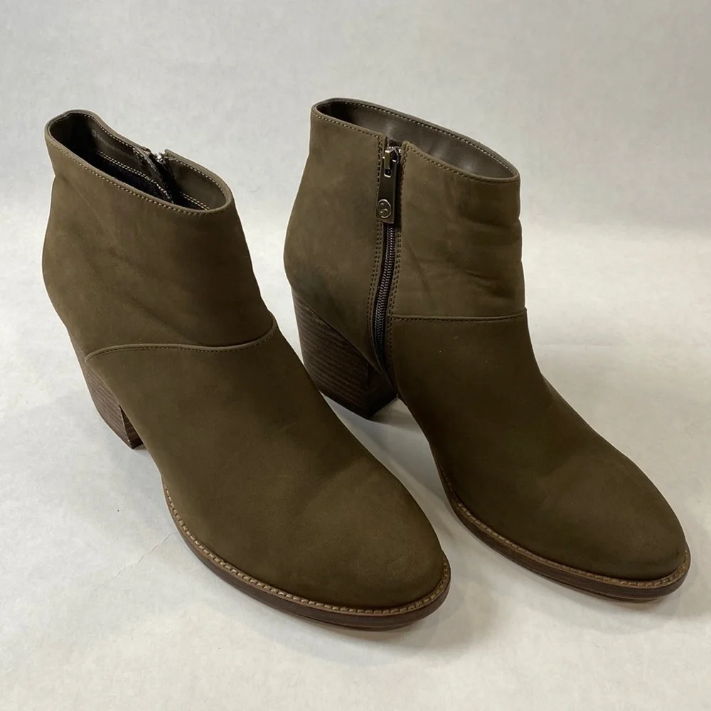 Blondo Nellie waterproof booties taupe‎ nubuck color